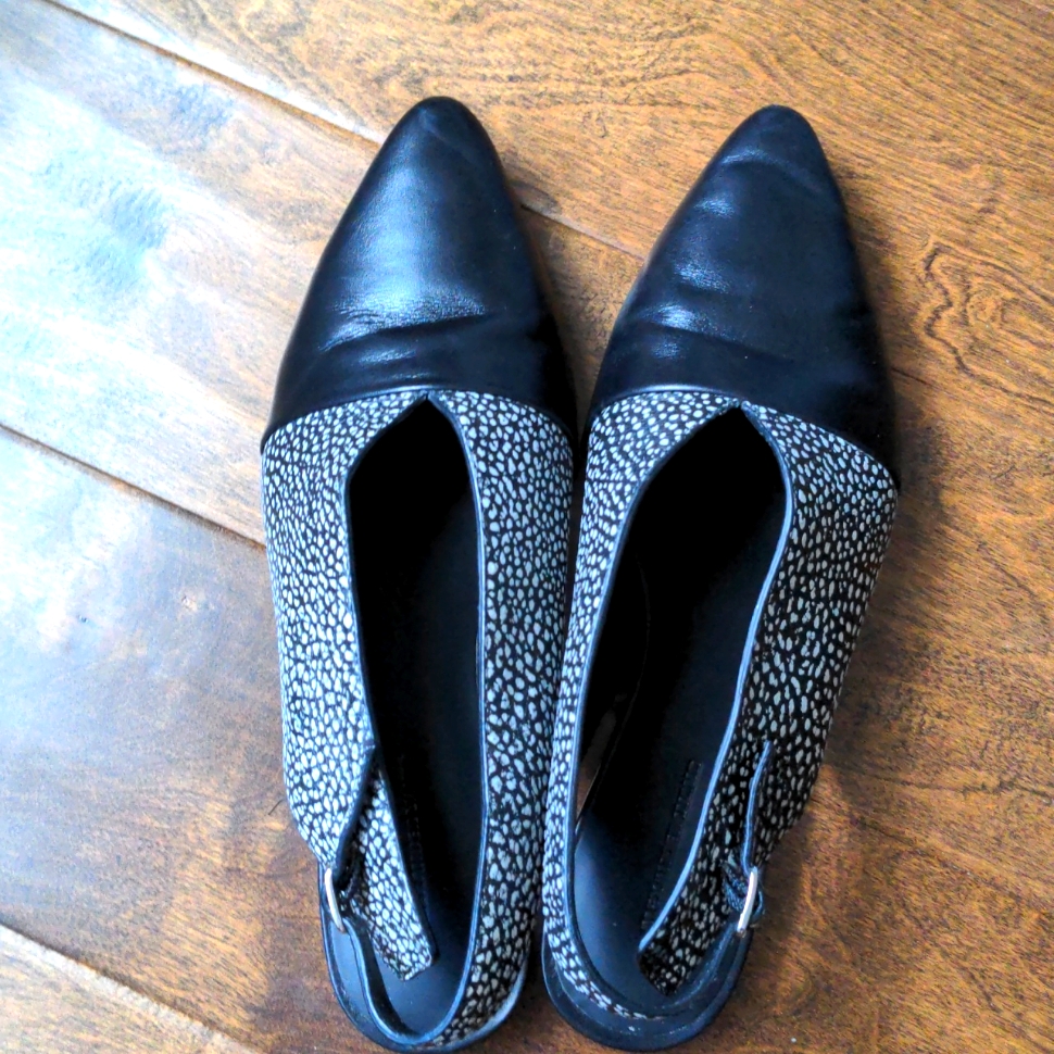 Alexander Wang Black And Pebbled Leather Slides, Made In Italy Size 38.5